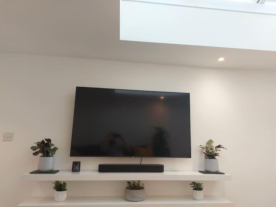 1 Bedroom Modern Duplex Southampton Eksteriør billede
