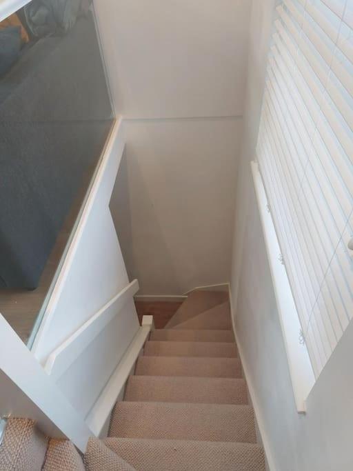 1 Bedroom Modern Duplex Southampton Eksteriør billede
