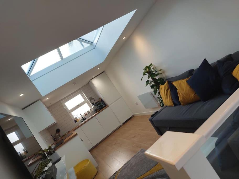 1 Bedroom Modern Duplex Southampton Eksteriør billede